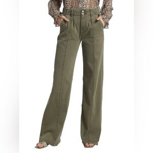 Paige Brooklyn Seamed Wide Leg Pant. Size 31. Worn once.